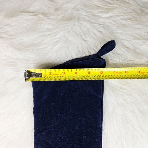 Vintage Wool Hand Made Needlepoint Christmas Stocking Santa Claus And Toys - Picture 4 of 6